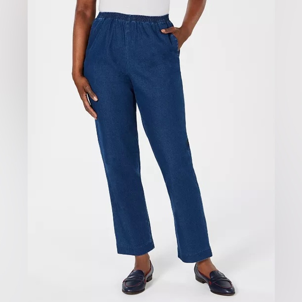 (XLP-NWOT) $39.50|Karen Scott Pull-On Straight-Leg Jean, Medium Wash